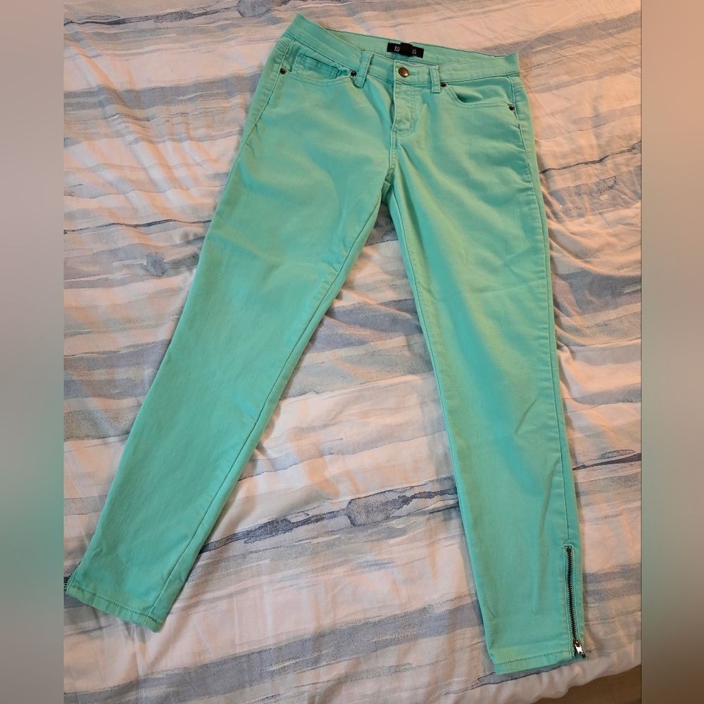 Forever 21 Skinny Fit Denim Jeans Stretch Mint Green